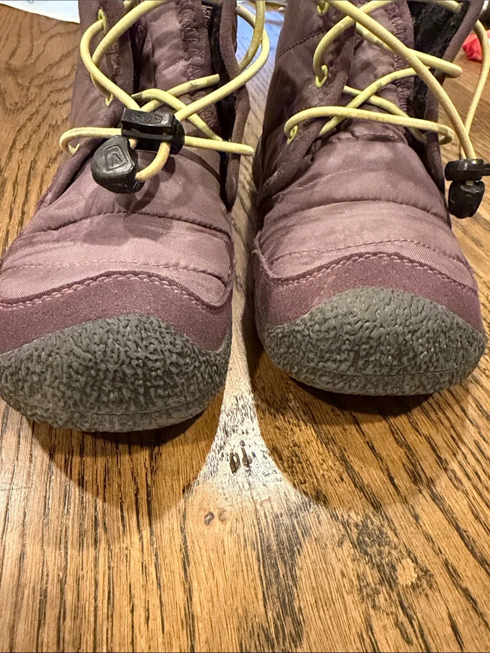 KEEN Kids- Howser 2 Quilted Mid Height Waterproof Comfy Durable in Plum Purple